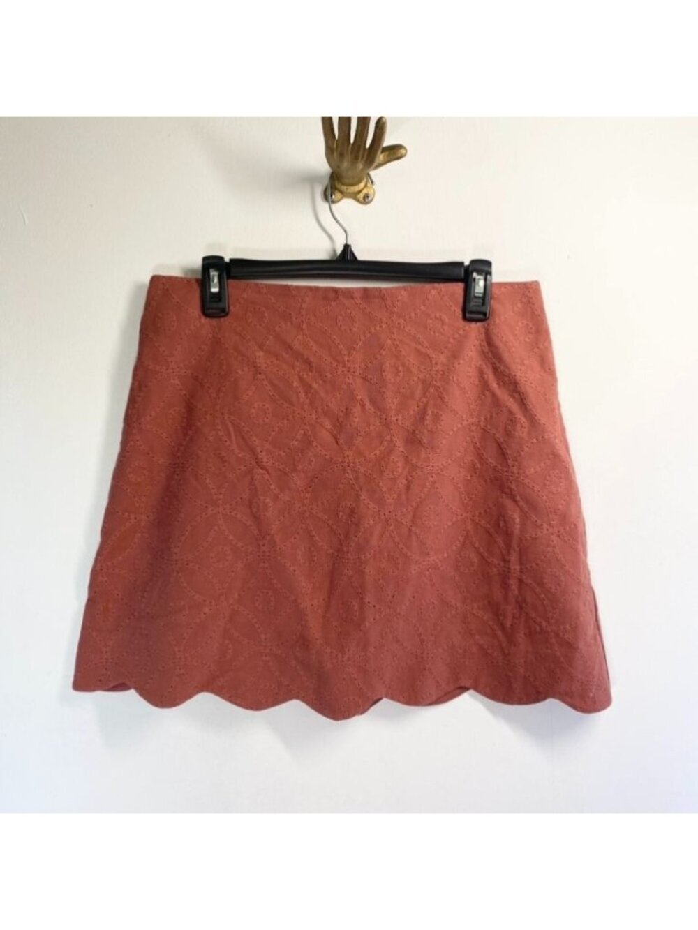 Altar'd State Rust Scalloped Hem Embroidered Skirt Size Large 100% Cotton Back Z